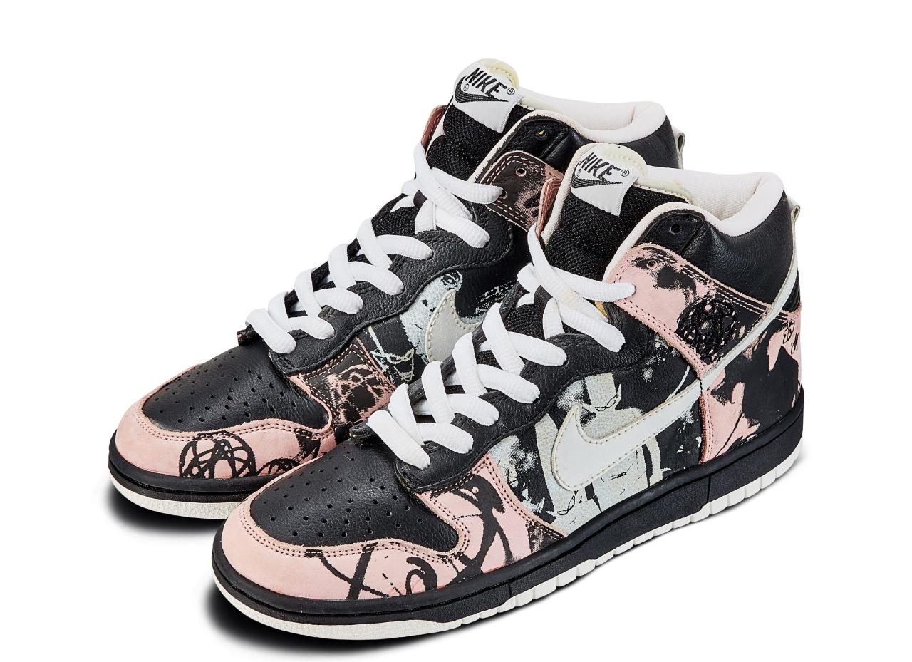 Nike dunk sb high UNKLE “ futura “ 2004 – Drexlers Nike dunk sb high UNKLE “ futura “ 2004 – Drexlers