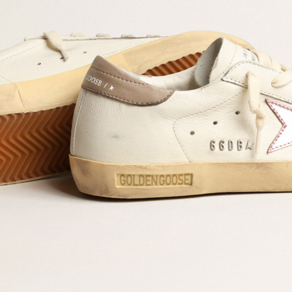 Golden Goose Superstar tampil lusuh elegan dengan pesona khas Italia yang unik