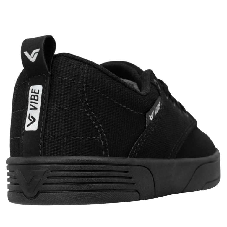 Tren Chunky Sole, PUMA Cali Hadirkan Kenyamanan Sneakers yang Dipakai ...