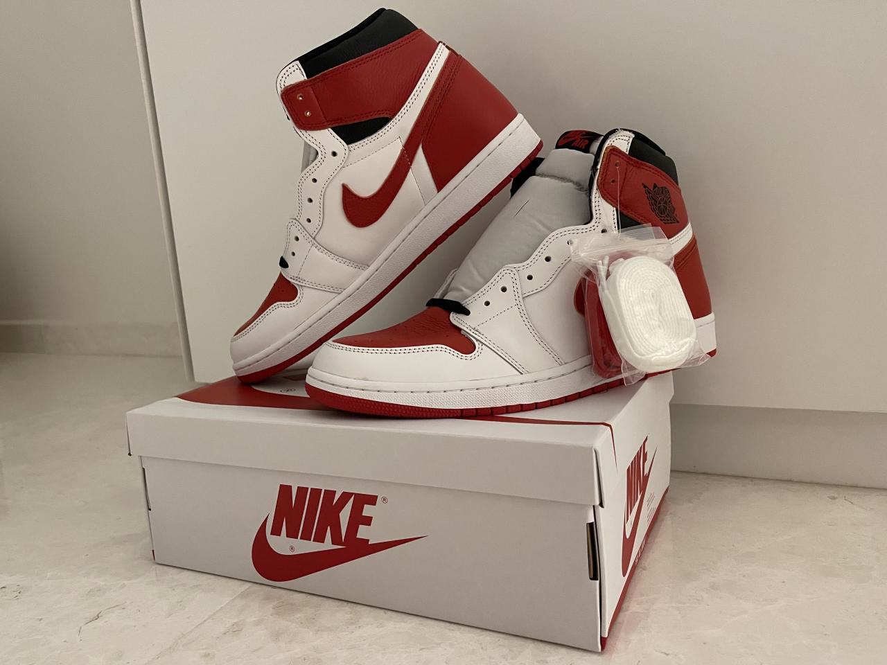Review Nike Air Jordan 1 High OG untuk koleksi