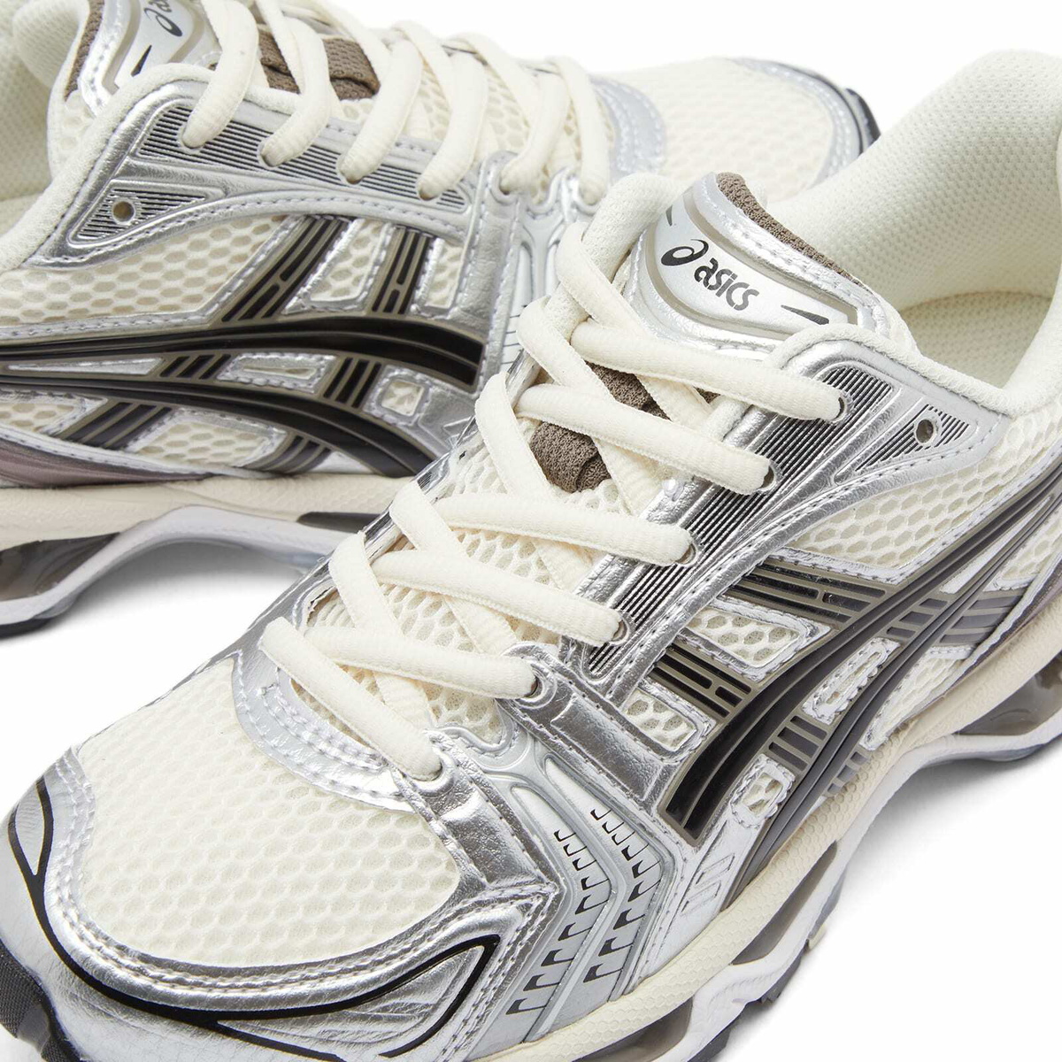 ASICS Gel-Kayano 14, performa tinggi dengan desain retro yang kembali hits