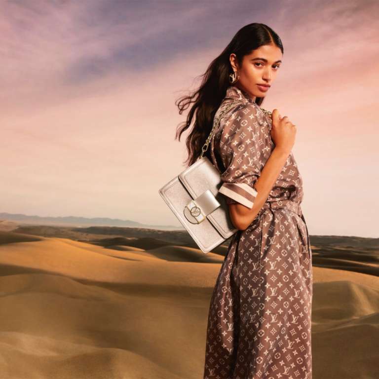 Louis Vuitton Archlight menghadirkan desain futuristik dengan lekuk feminin