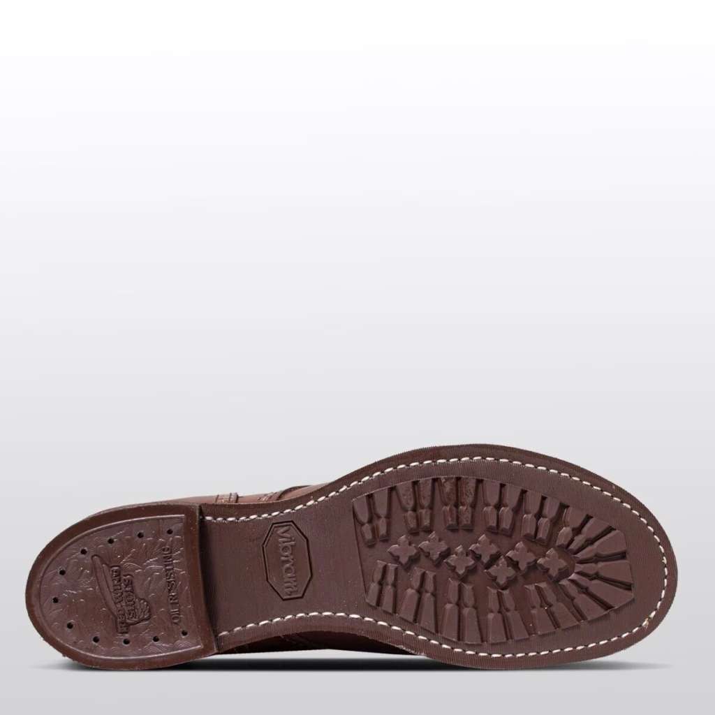 Red Wing Iron Ranger Boot, sepatu tangguh untuk jiwa petualang dengan karakter kuat